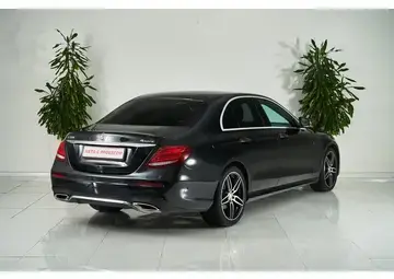 Mercedes benz E-Класс Вид 5